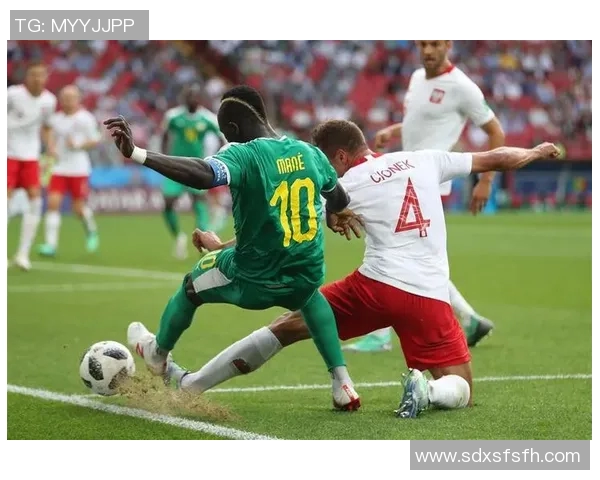 世界杯精彩对决日本队迎战塞内加尔队谁能在绿茵场上笑到最后
